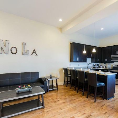 Beautiful Condos Steps From French Quarter And Bourbon St New Orleans Exterior photo