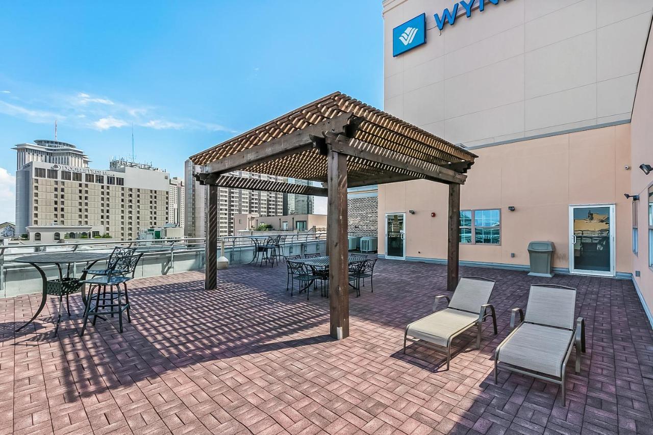 Beautiful Condos Steps From French Quarter And Bourbon St New Orleans Exterior photo
